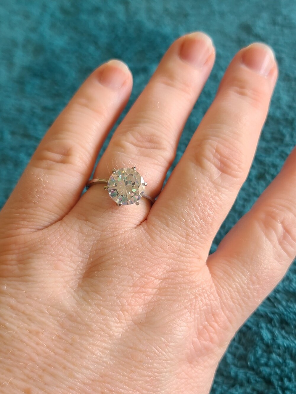 3.5 Ct Solitaire Round-Cut White Sapphire Ring